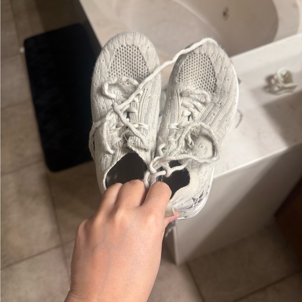 Kids' Y13 Rebel cheer shoes